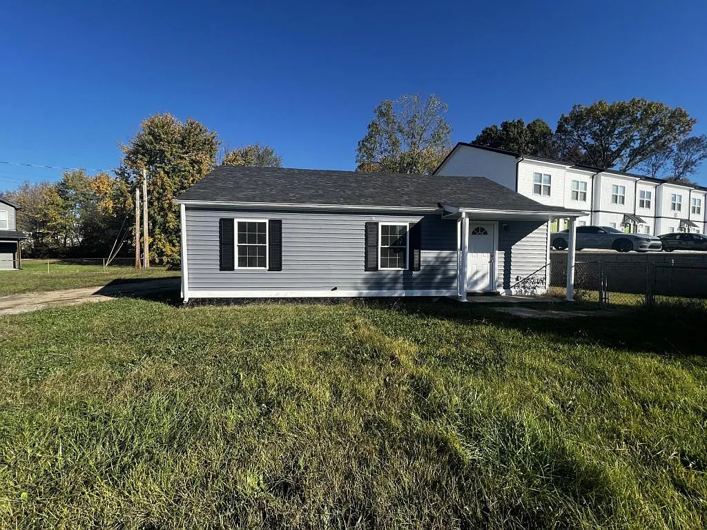 Building Photo - 213 Notgrass Rd