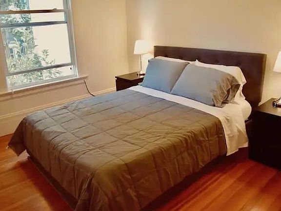 5th image of 143 Duboce Ave Unit 1