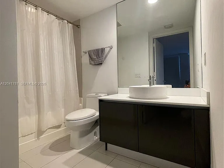 31 SE 6th St #2503 — Photo 24