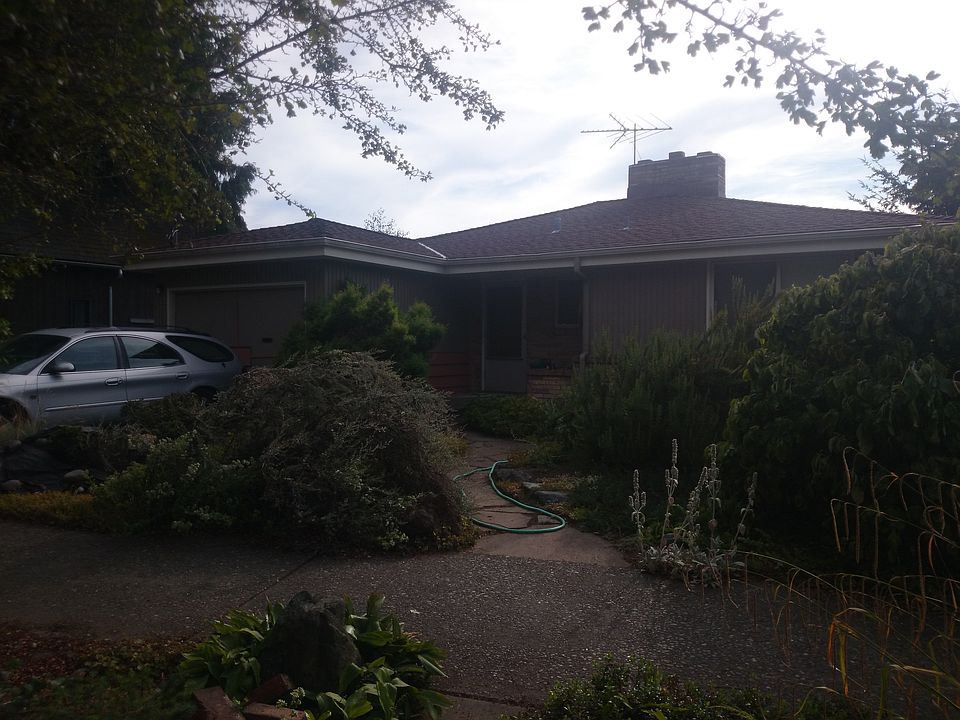 2nd image of 4135 Baker Ave NW