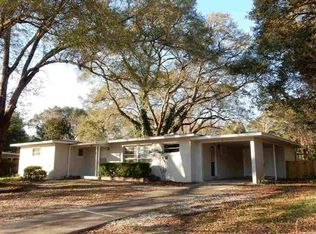 34 Huntington Dr, Pensacola, FL 32506