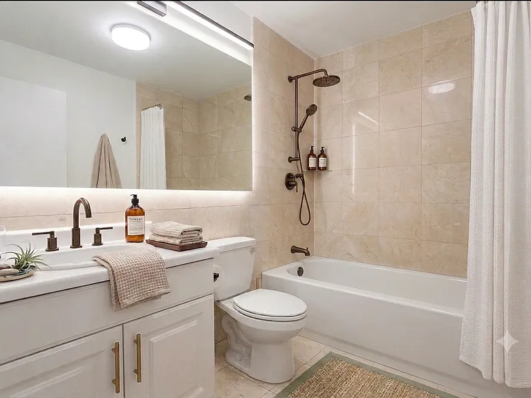 319 6th Ave #4R — Photo 7