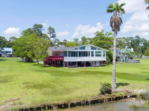 17100A Oyster Bay Rd, Gulf Shores, AL 36542
