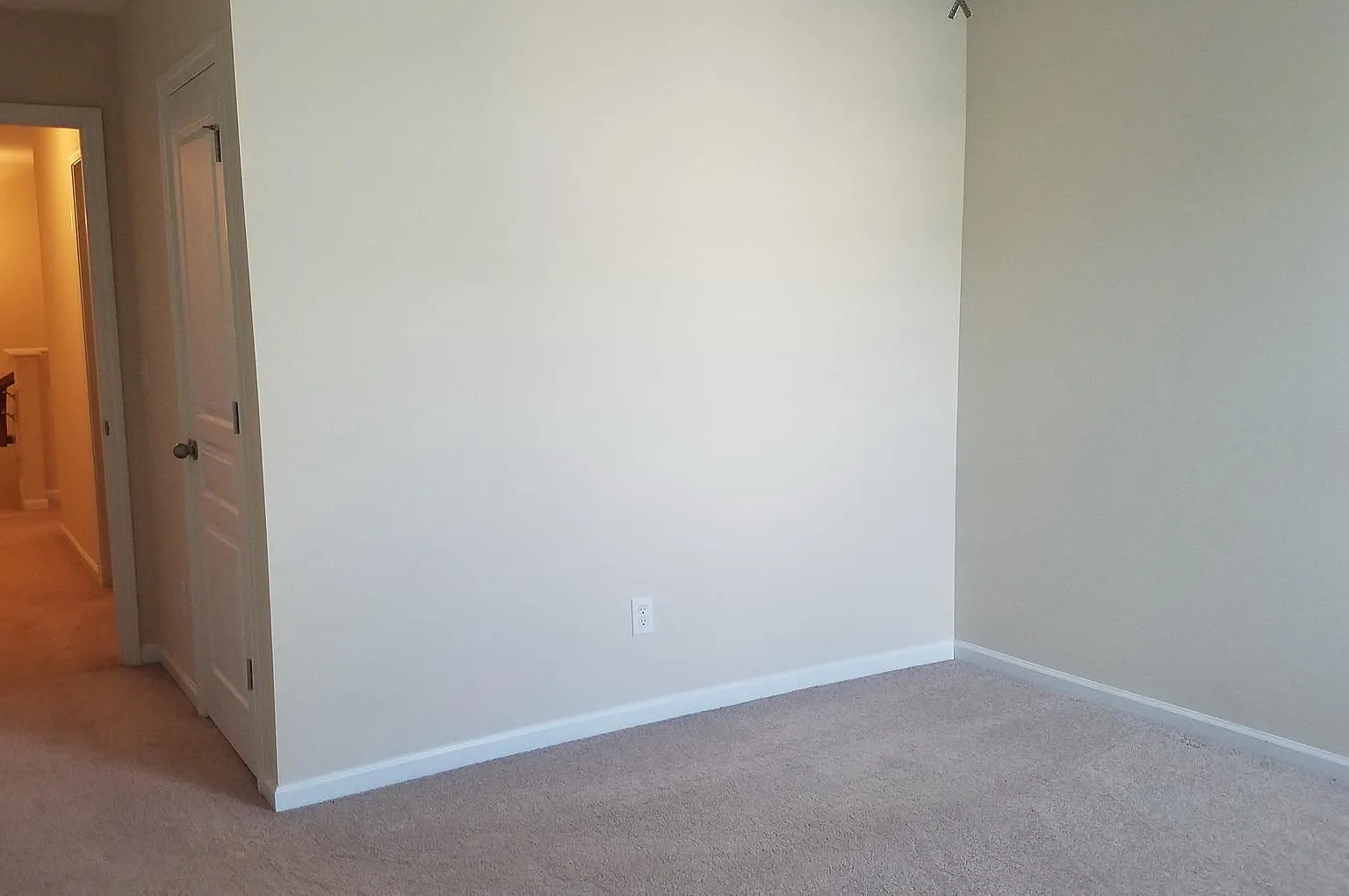 4 bed, 2.5 bath, 2186 sqft, $2,250 — Photo 4
