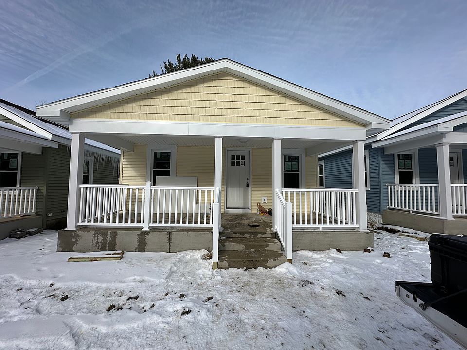 1st image of 2655 Pearce Ave