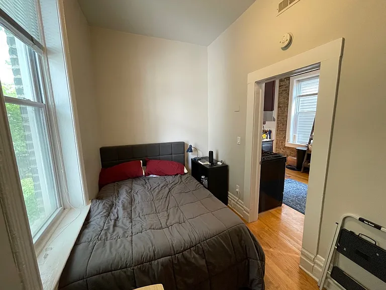 1517 W Cortez St #1R — Photo 7