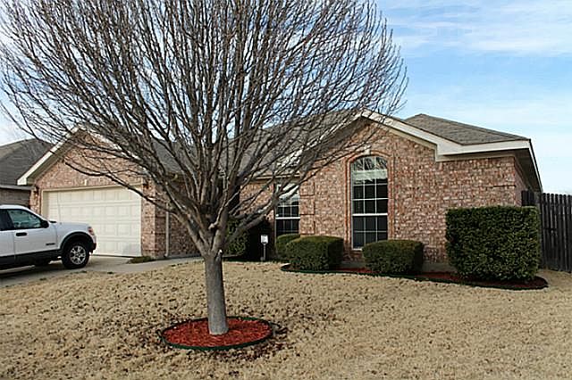 1st image of 3928 Silver Springs Dr