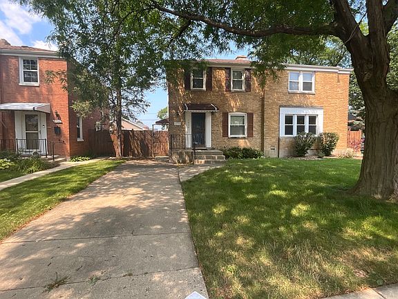 2nd image of 7804 W Summerdale Ave