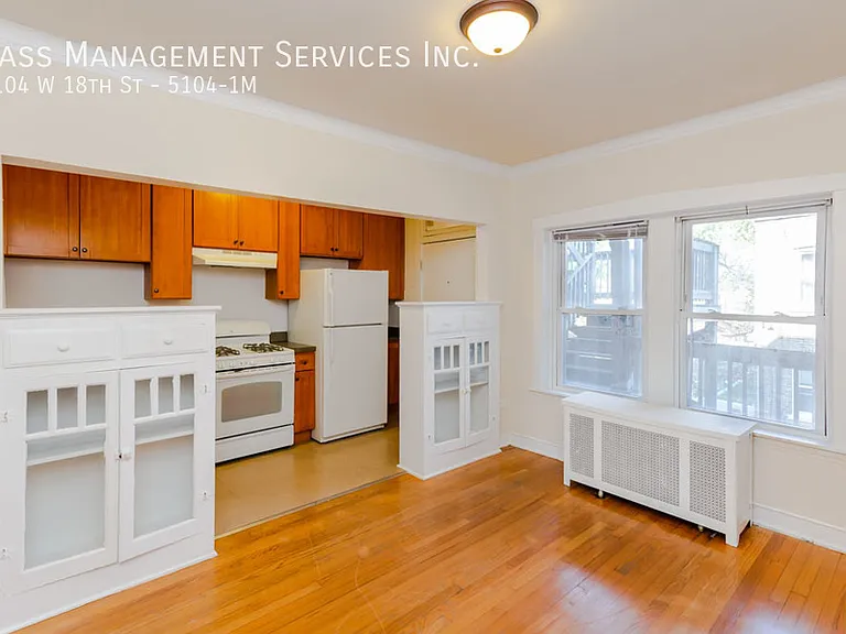 5104 W 18th St #1M — Photo 3