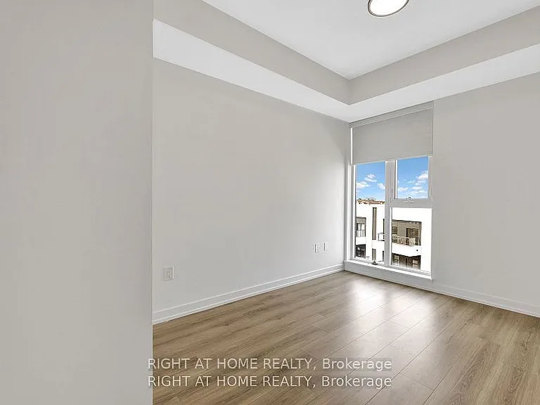 10 Lagerfeld Dr #401 — Photo 28