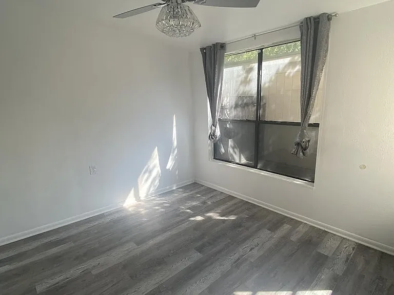 9317 Powhatan Dr — Photo 17