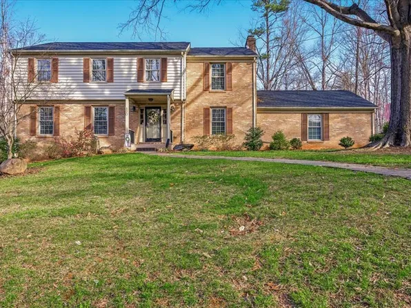 130 Cambridge Cir, Danville, VA 24541