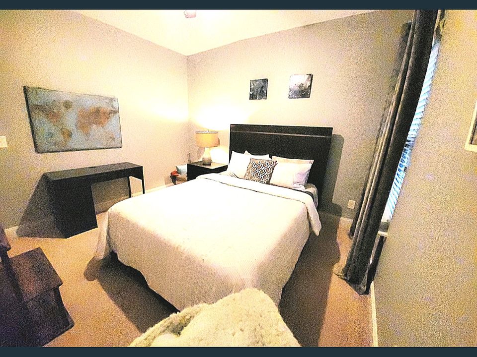 2nd image of 1182 Firethorne Pass