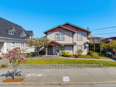 715 8th St, Eureka, CA, 95501