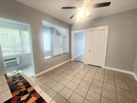 5th image of 1507 Meridian Ave APT 5