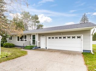 1210 Doddridge Ave, Cloquet, MN 55720