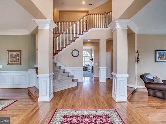 Welcoming foyer
