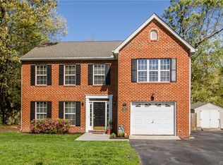 4018 Twisted Oak Dr, South Chesterfield, VA 23834