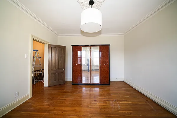 Rented by Sterling Realty Solution Inc | media 21