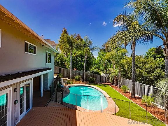 3rd image of 4586 Mayapan Dr