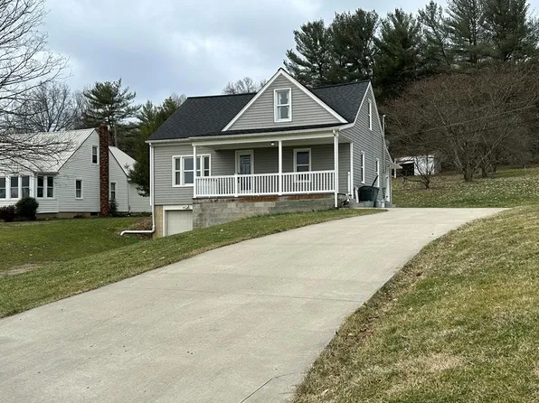 148 Burnett Rd, Gallipolis, OH 45631