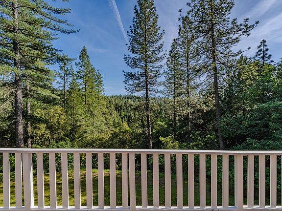2nd image of 21640 Clute Canyon Rd