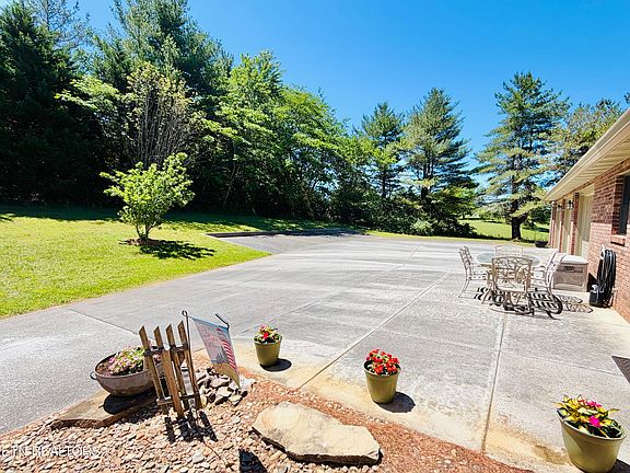 44th image of 1710 Murphy Myers Rd