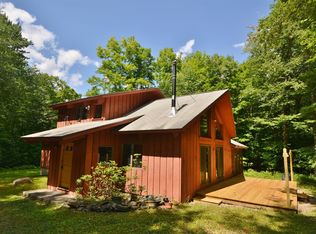 395 Bonny Rigg Hill Rd, Becket, MA 01223