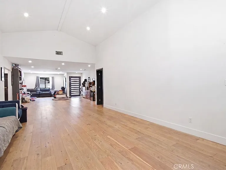 17713 Bullock St — Photo 13