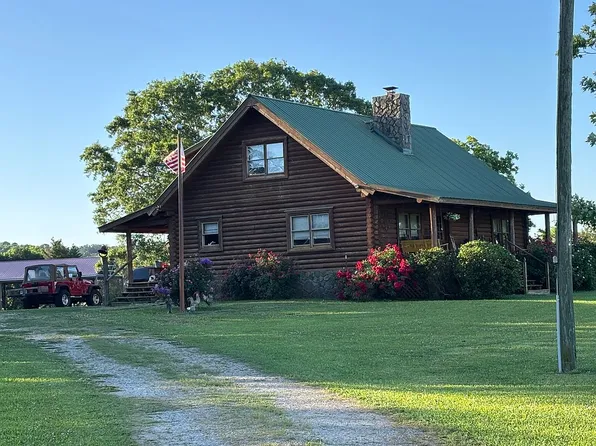 1040 Drake Rd, Elberton, GA 30635