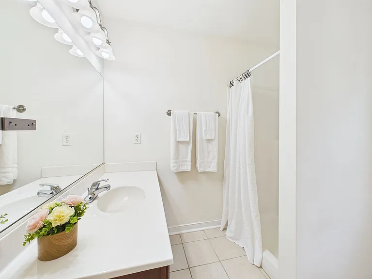 12625 Summerhouse Ln — Photo 17