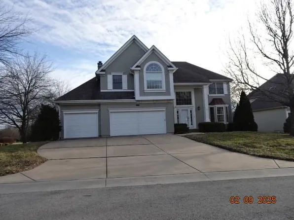 14343 W 142nd Ter, Olathe, KS 66062