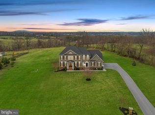 18518 Wild Raspberry Dr, Purcellville, VA 20132