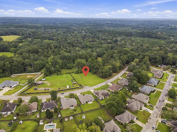 2nd image of 18 Joshbury Cir