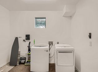 904 E 2nd St, Austin, TX 78702