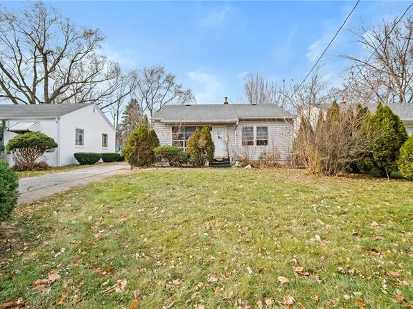 1424 E 15th St, Des Moines, IA 50316