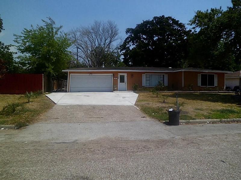 1st image of 1008 Polly St