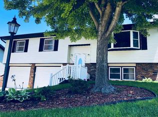 4103 Fairacres Rd, Kearney, NE 68845