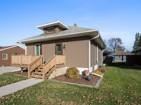 510 W Main St, Canistota, SD 57012