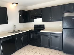 2 Ann Rd, Leola, PA 17540