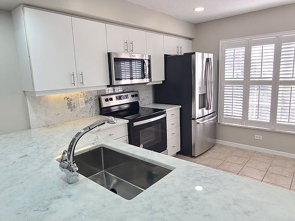 3rd image of 3531 Forest Branch Dr APT D
