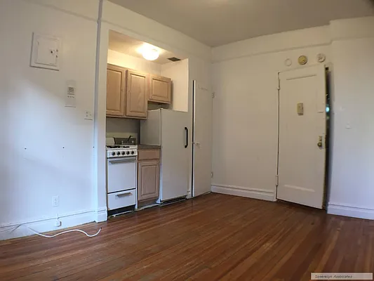 Rented by Sovereign Associates | media 15