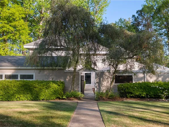 2408 Heritage Dr, Opelika, AL 36804