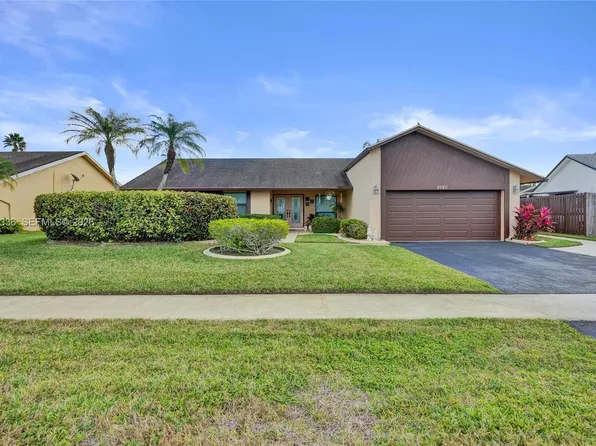 8080 NW 51st Ct, Lauderhill, FL 33351
