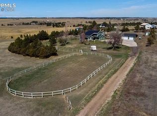 6031 Arrowhead Trl, Elizabeth, CO 80107