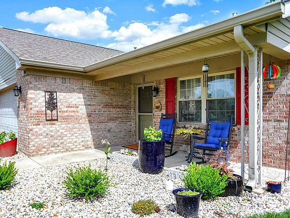 4th image of 3908 Oak Harbor Ln