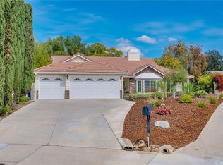 10902 Meseta Ave, Sunland, CA 91040