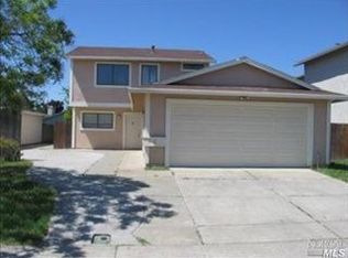 1402 Matthew Dr, Fairfield, CA 94533