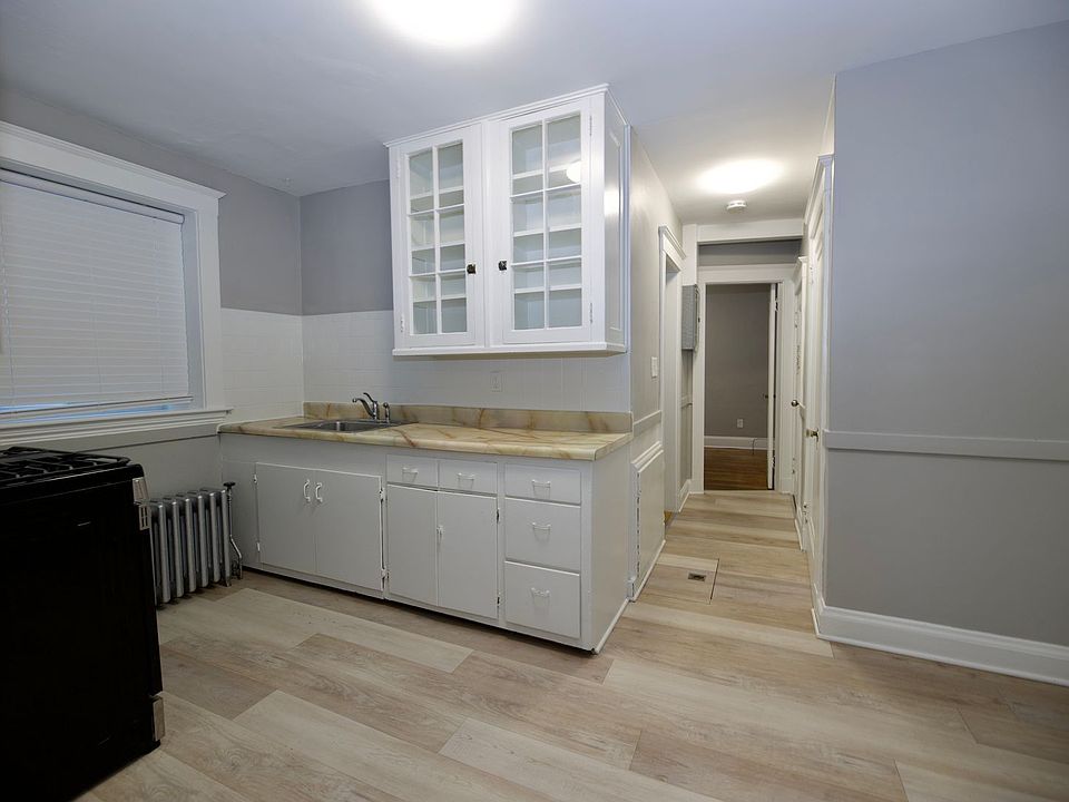 Residences at Lafayette LLC10 Dow 10 Dow St Salem MA Zillow