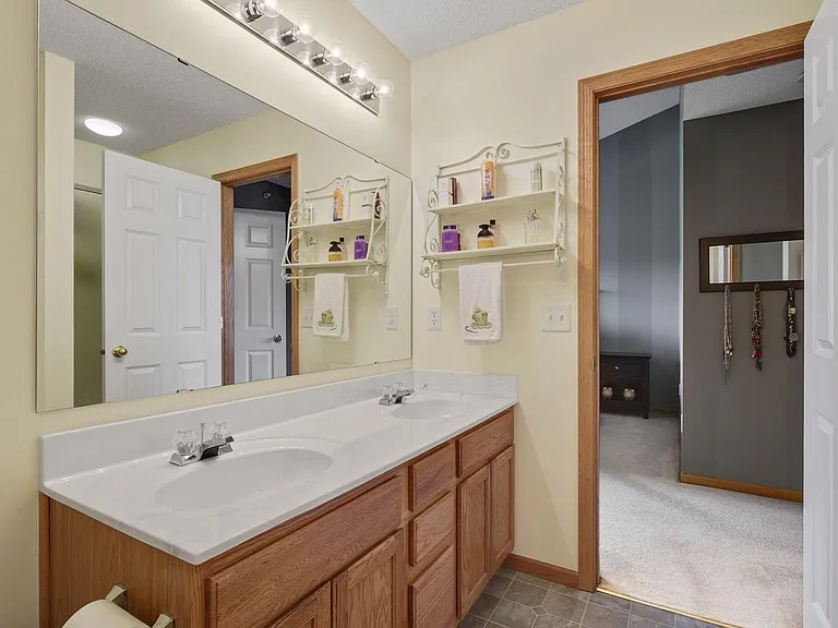 15544 Lilac Dr — Photo 12